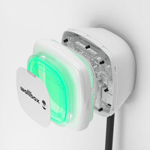 Încarcă imaginea în vizualizatorul Galerie, Wallbox Pulsar Plus PLP1 - 0 - 2 - 2 - 9 - 001, statie de incarcare auto monofazica alba, 7,4 kW Type 2 + cablu de 5m - Giaul
