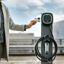 Încarcă imaginea în vizualizatorul Galerie, Wallbox Pulsar Pro PPR1 - 0 - 2 - 2 - K - 002, statie de incarcare auto monofazica neagra, 7,4 kW Type 2 + cablu de 5m - Giaul
